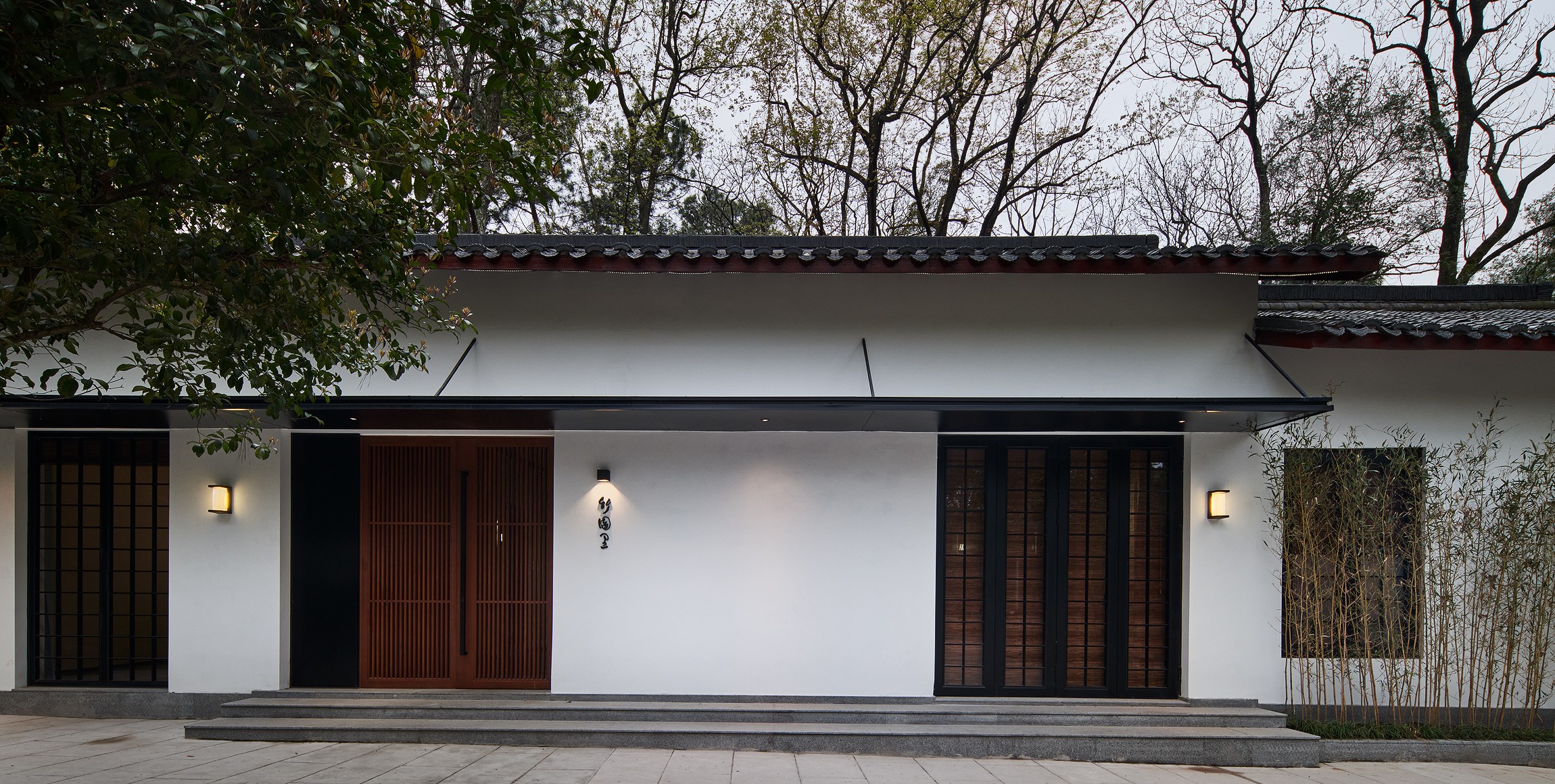 植物园里的烟火人间