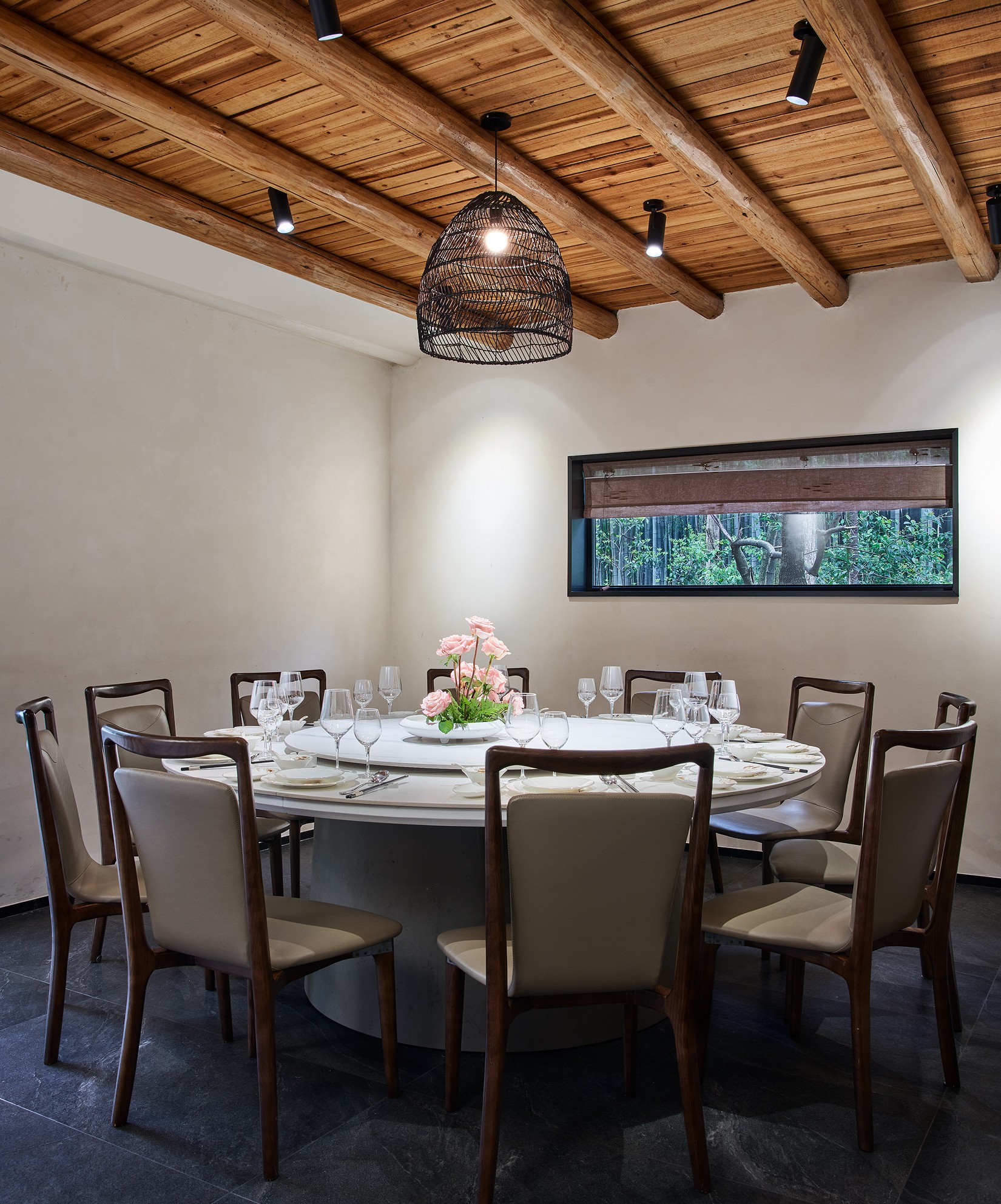 植物园里的烟火人间