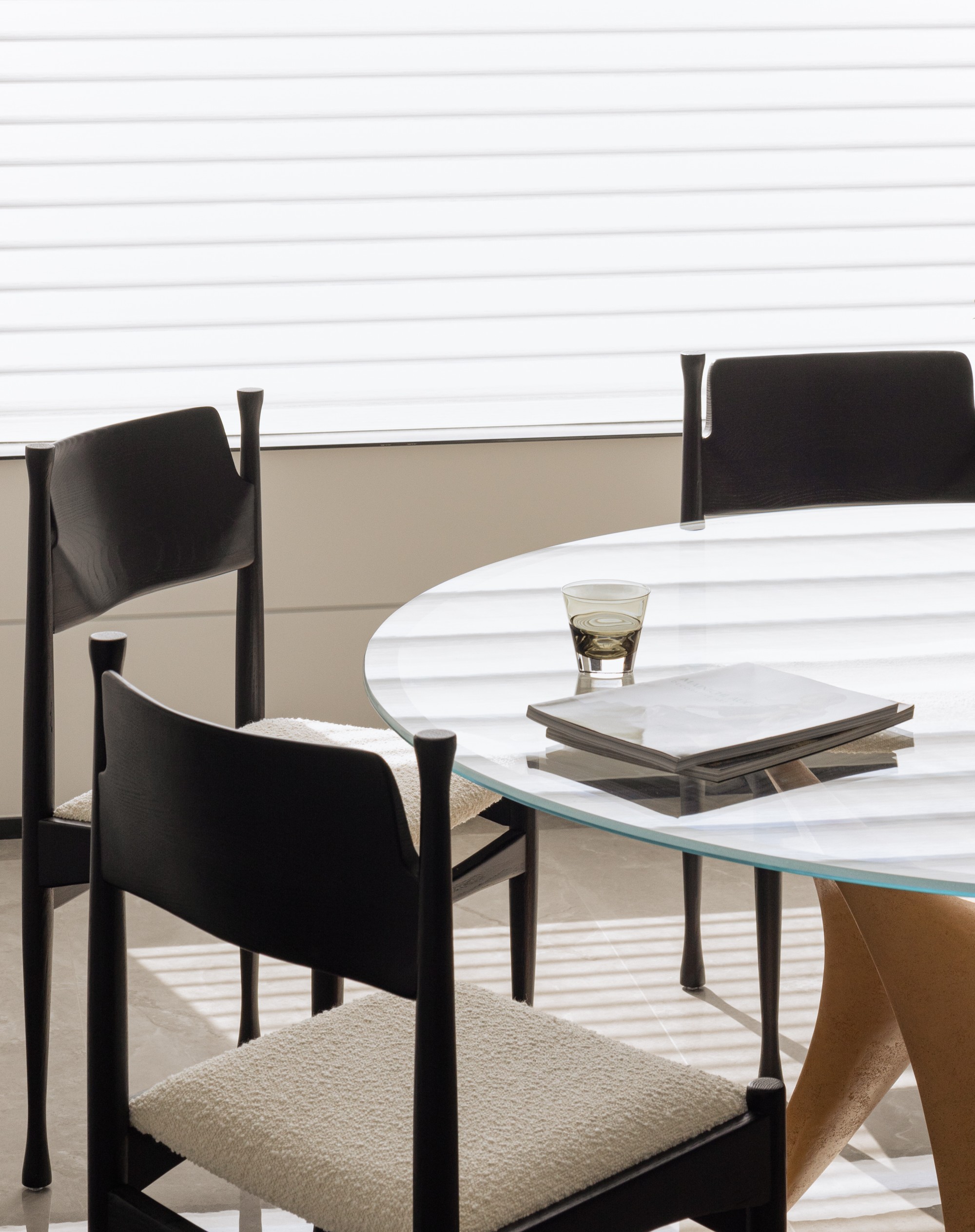 构建一曲黑白栖居之诗