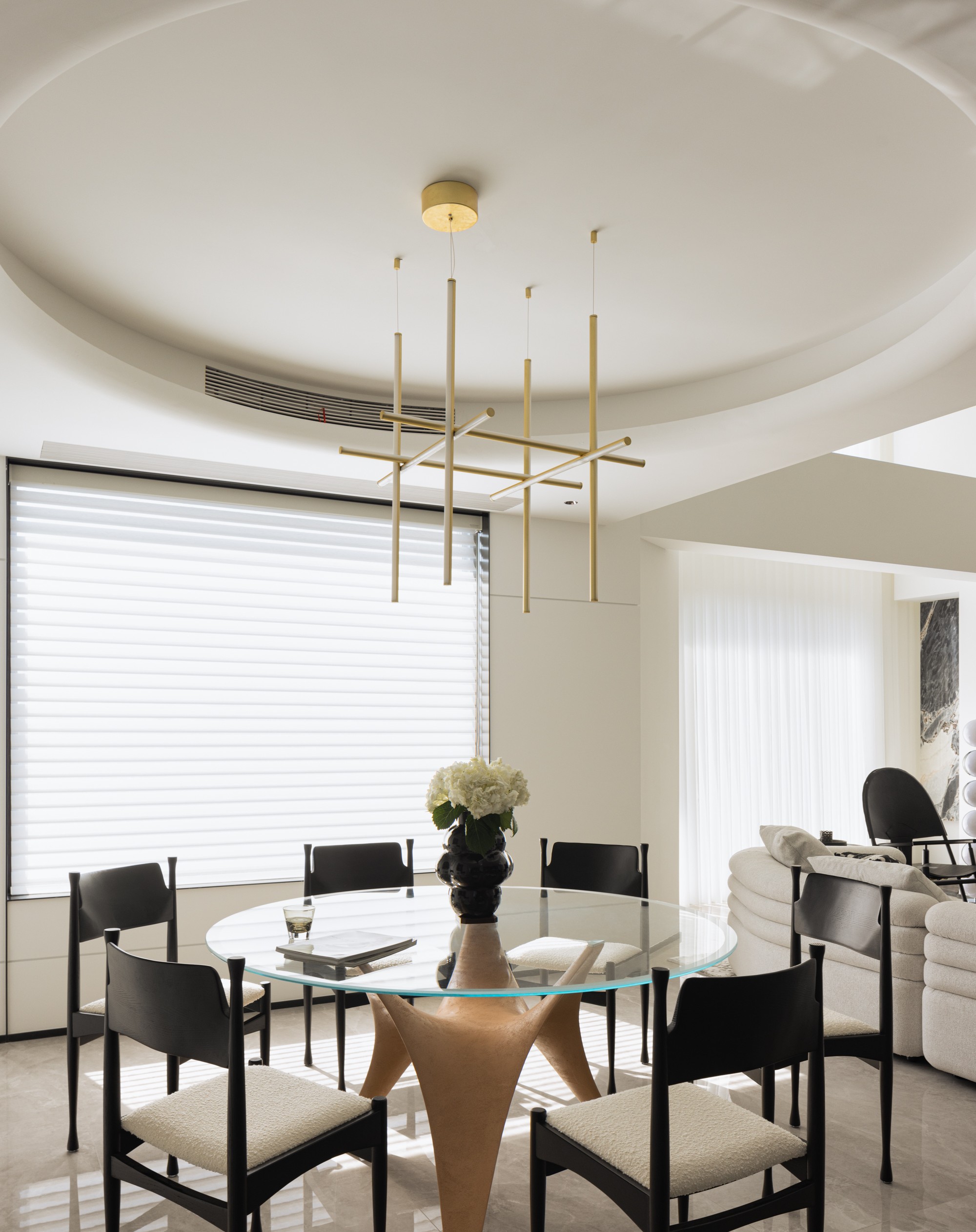 构建一曲黑白栖居之诗