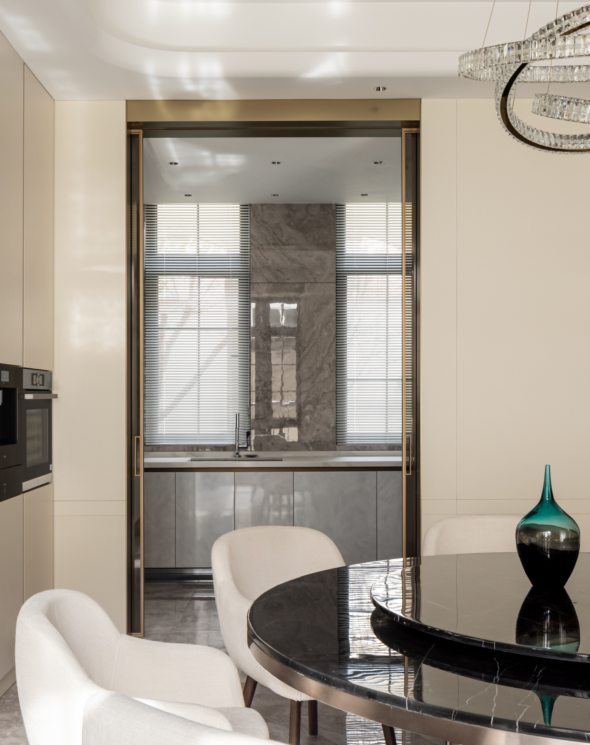 演绎多代共居的生活日常