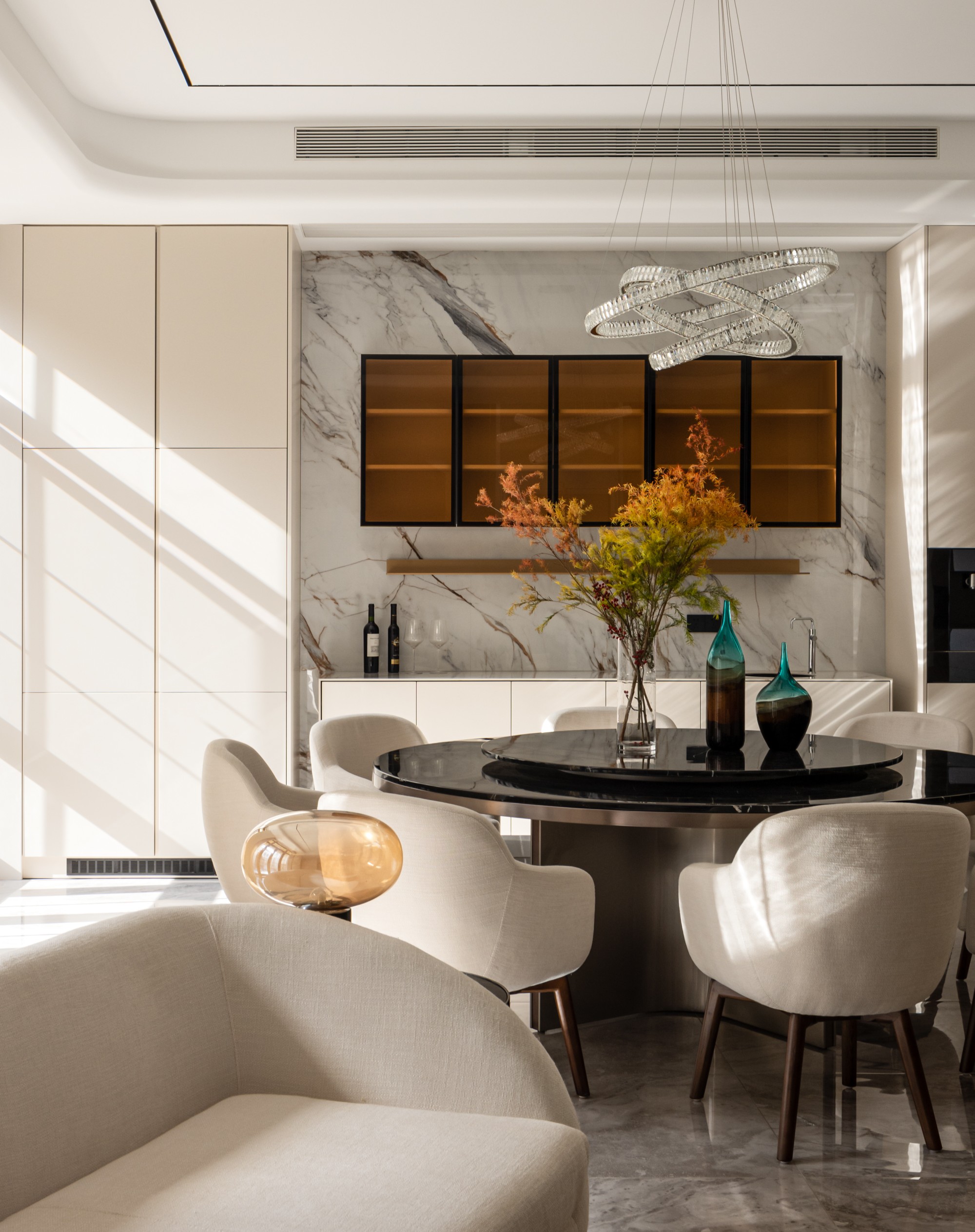 演绎多代共居的生活日常